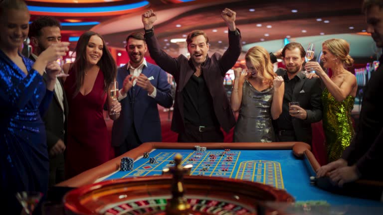 Jogador celebrando uma grande vitória no Fortune Tiger